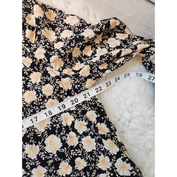 Who What Wear Women's Black Floral Print Long Sleeve High Neck Blouse Size Large - Picture 5 of 6